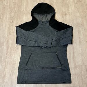 THE NORTH FACE Women’s XL Mountain Athletics Long Sleeve Hoodie Pullover Shirt